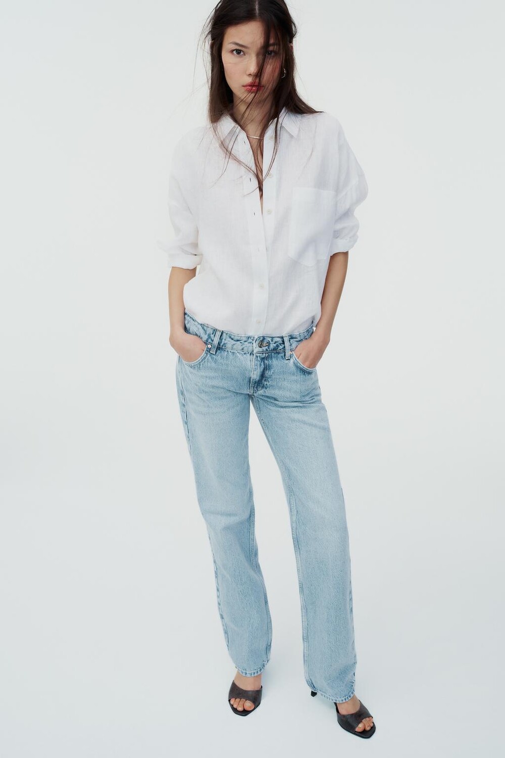 

Базовая рубашка из 100% лена ZARA, белый