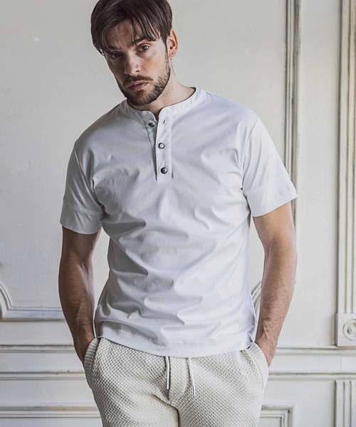 

1PIU1UGUALE3 RELAX Футболка мерсеризованная с коротким рукавом и воротником-стойкой 1PIU1UGUALE3 Relax, белый