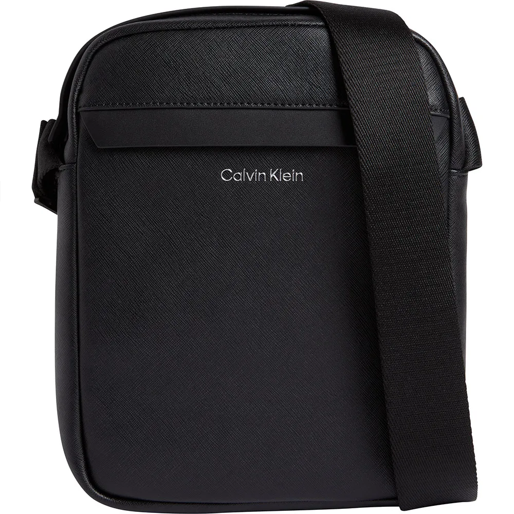 

Сумка кросс-боди Calvin Klein Must, черный