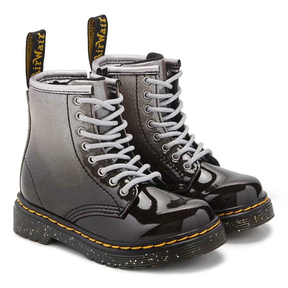 

Детские ботинки на шнуровке 1460 от Dr. Martens, silver glitter