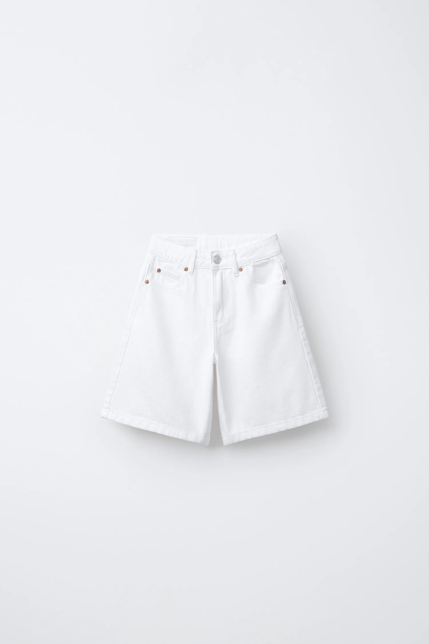 Длинные джинсовые шорты-бермуды Zara, белый