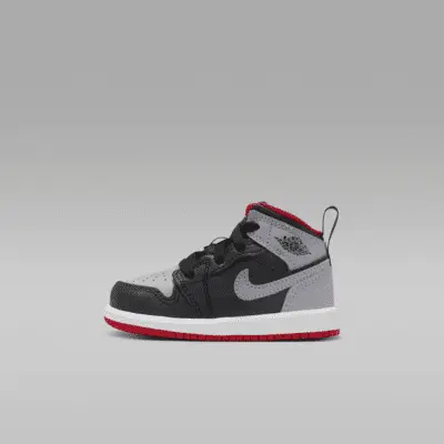 

Кроссовки Jordan 1 Mid, цвет Black/Fire Red/White/Cement Grey