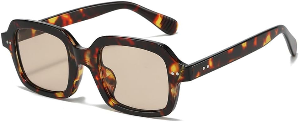 

Солнцезащитные очки Jelly Color для женщин и мужчин, панк-стиль, с заклепками, защита от УФ-излучения UV400, для занятий спортом на открытом воздухе и путешествий, леопардовый принт UYPTK, Leopard Tea