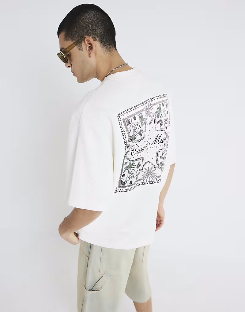 

Футболка River Island Textured Casa patch белого цвета