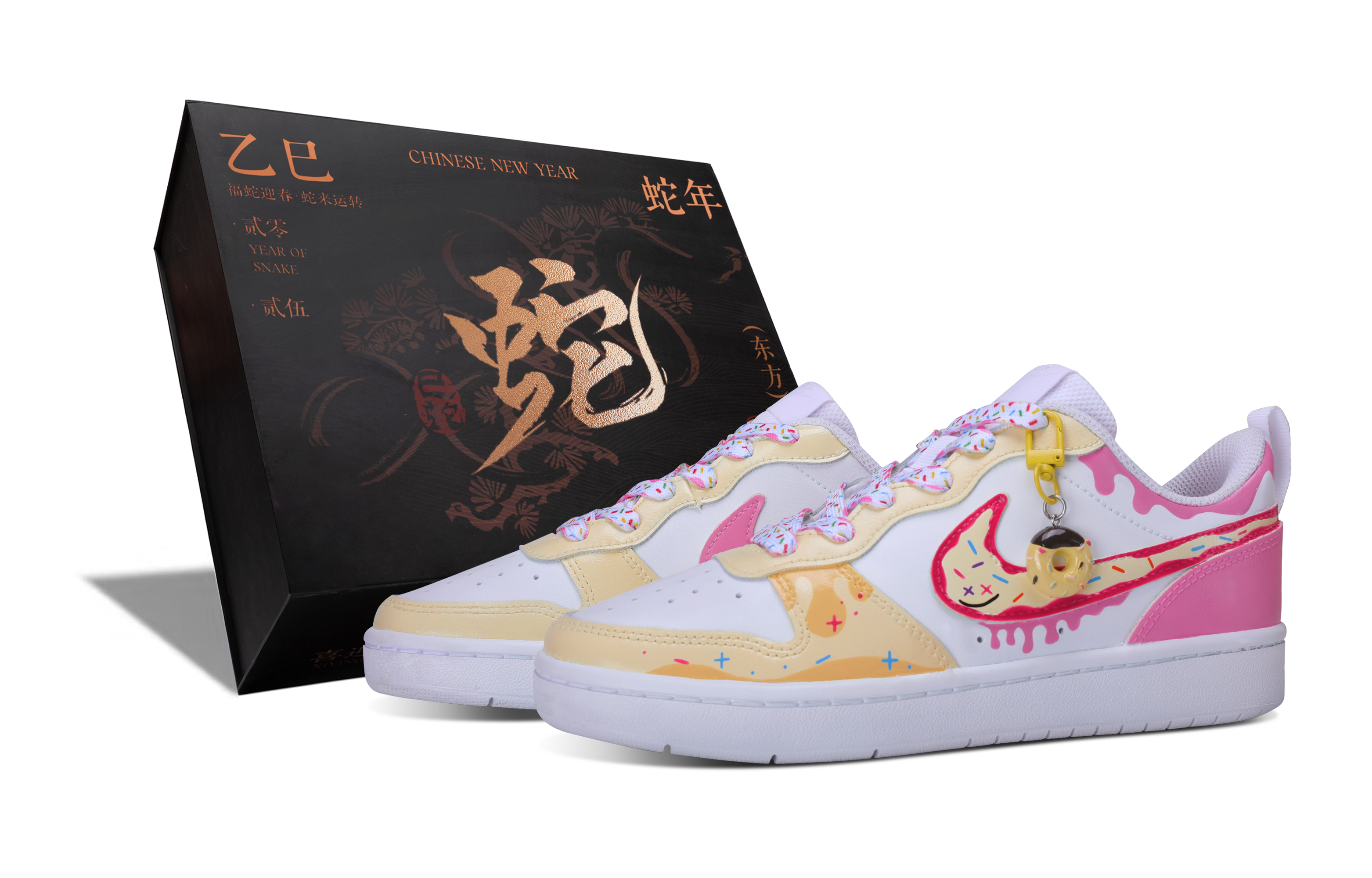 

Nike Детские кроссовки для скейтбординга Court Borough Sugar Heart Swirl Low Top, розовые, унисекс
