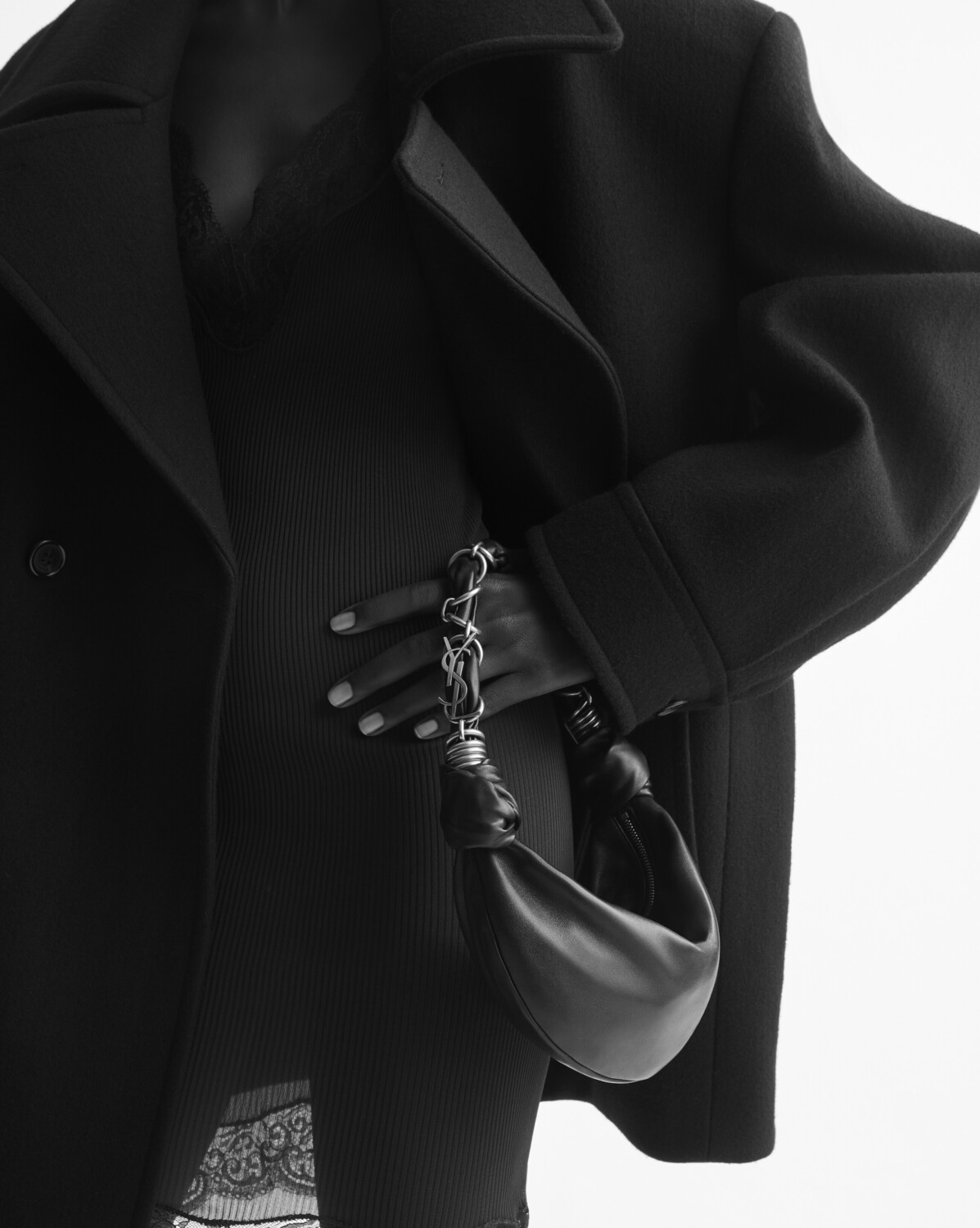 Мини-версия сумки-хобо AMALIA Saint Laurent, черный — фото 2