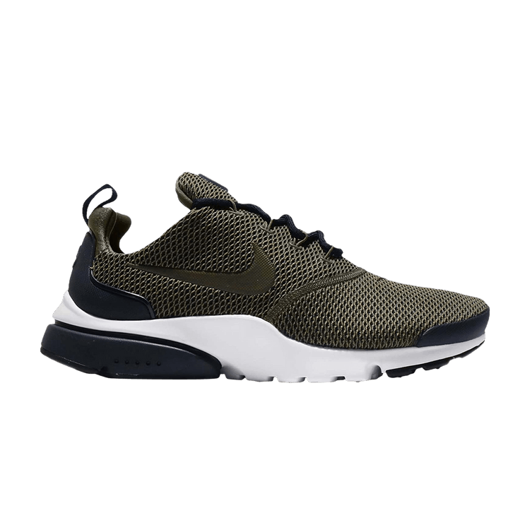 

Кроссовки Presto Fly SE 'Medium Olive', зеленый