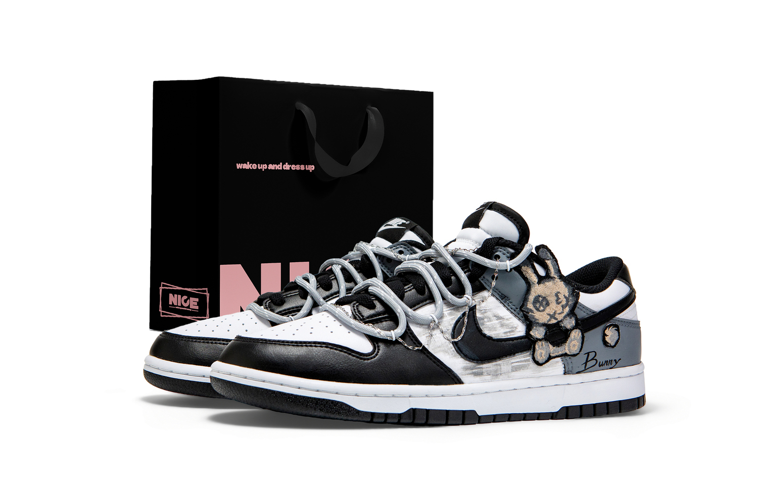 

Nike Dunk Slip Resistant Abrasion Resistant Low top Skateboard Shoes Black White Gray Unisex