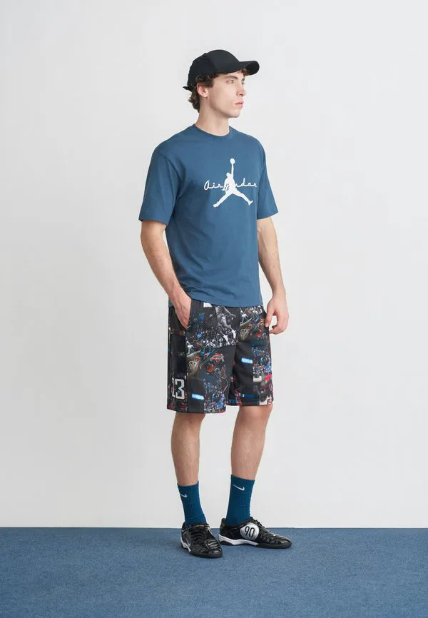 Футболка с принтом Jordan, Squadron Blue/Sail/Aura — фото 2