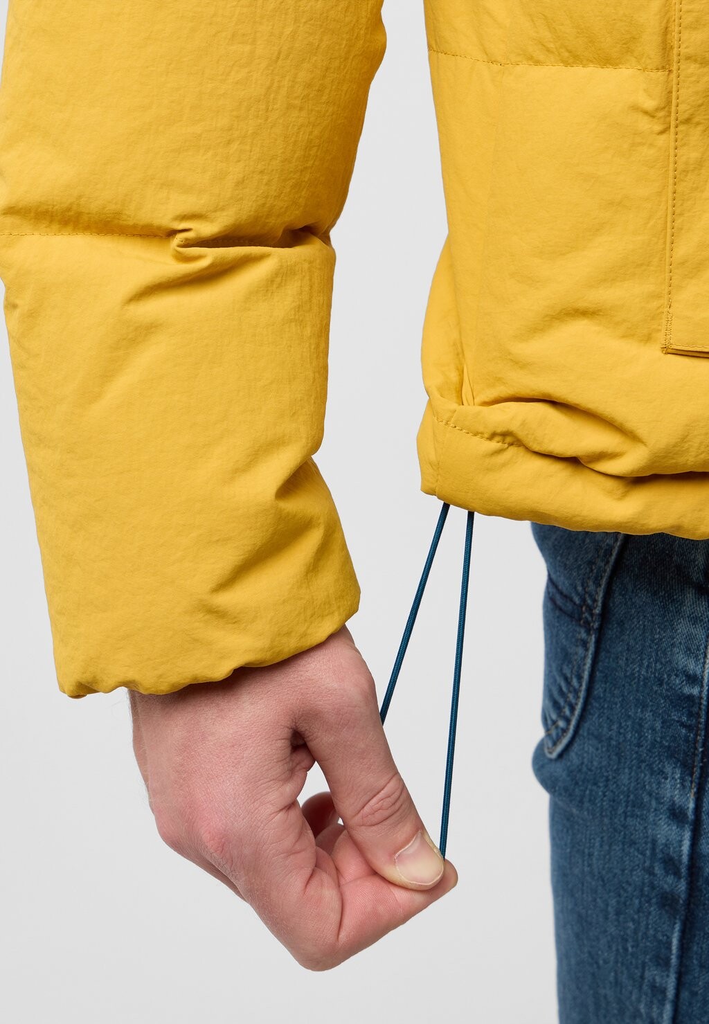 

Пуховик NORDLICHT Jack Wolfskin, желтый