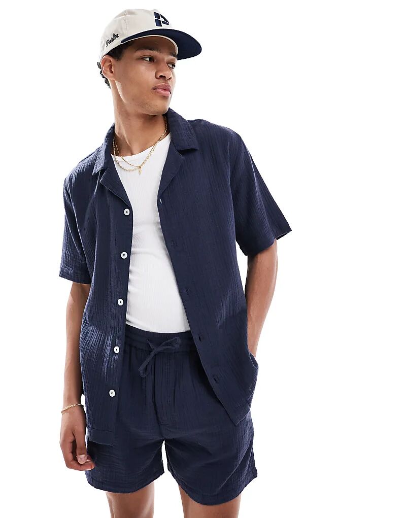 

Рубашка с воротником-стойкой Goldsboro темно-синего цвета