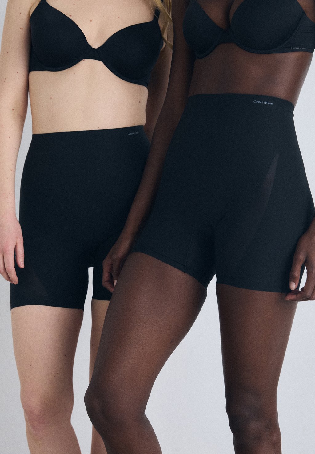 

Корректирующее белье SHAPEWEAR SCULPT FIRM SLIMMER STAY PUT Calvin Klein Underwear, черный