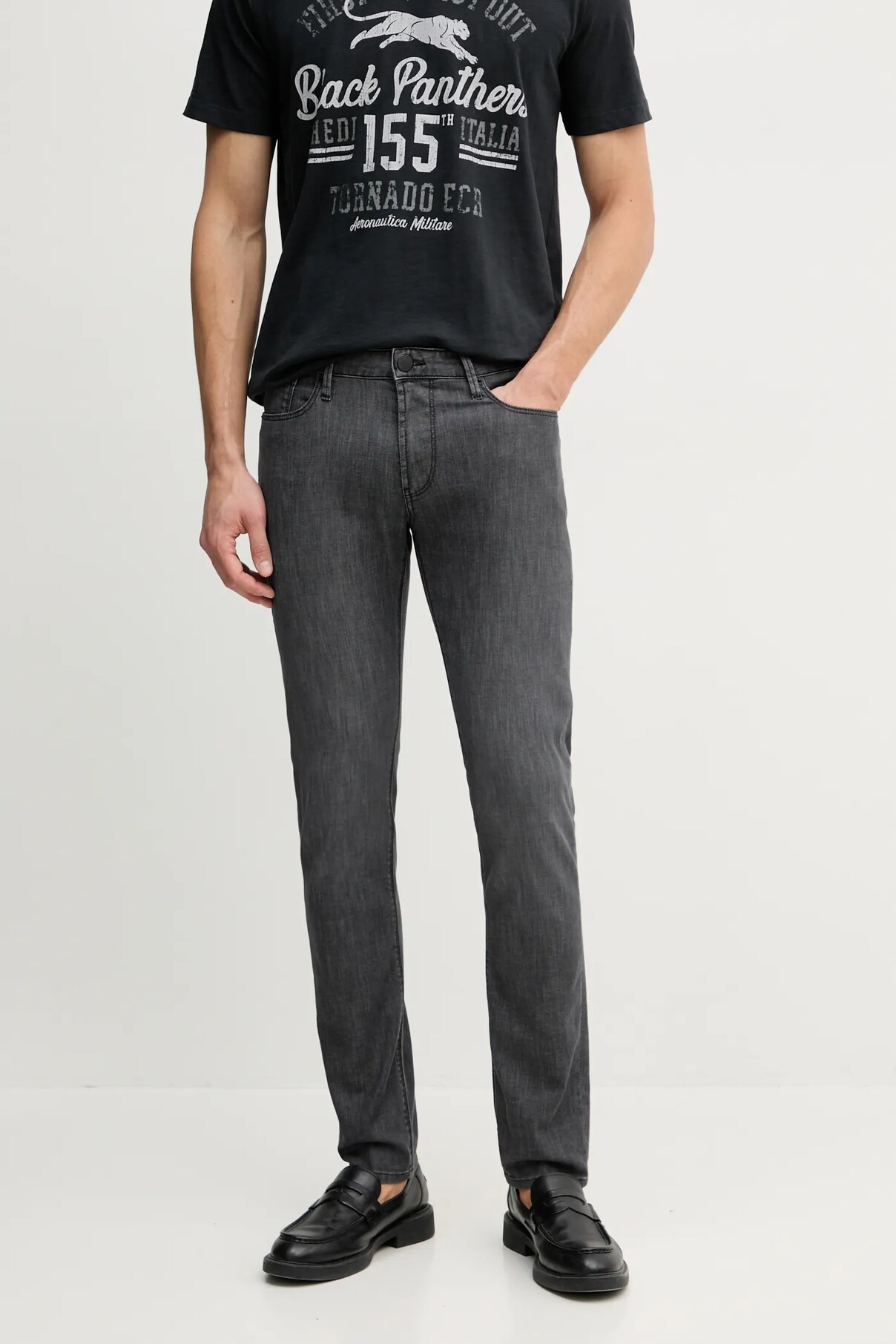 

Джинсы Emporio Armani, серый