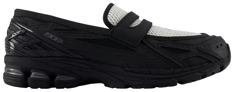 

Кроссовки New Balance 1906L, черный