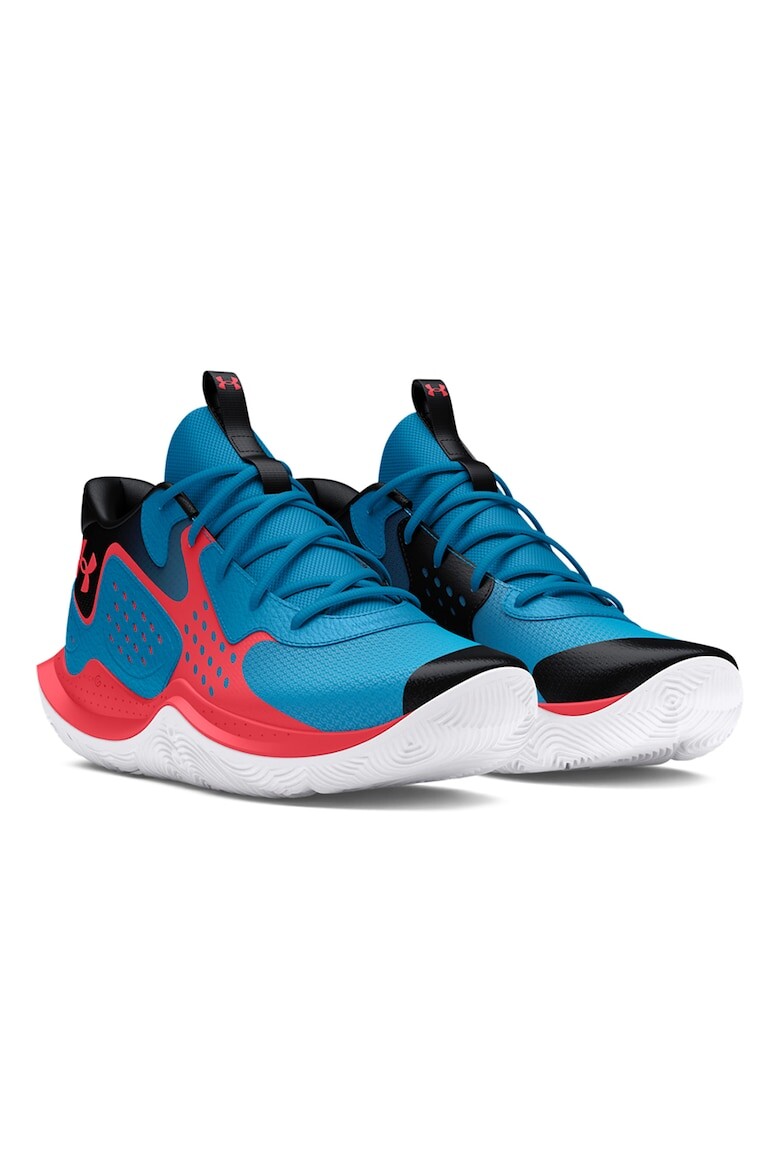 Under armour jet 23