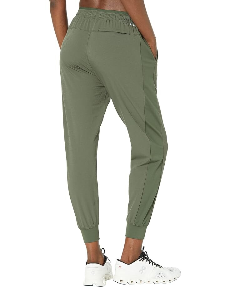 

Брюки Saucony Boston Woven Pants, цвет Climbing Ivy