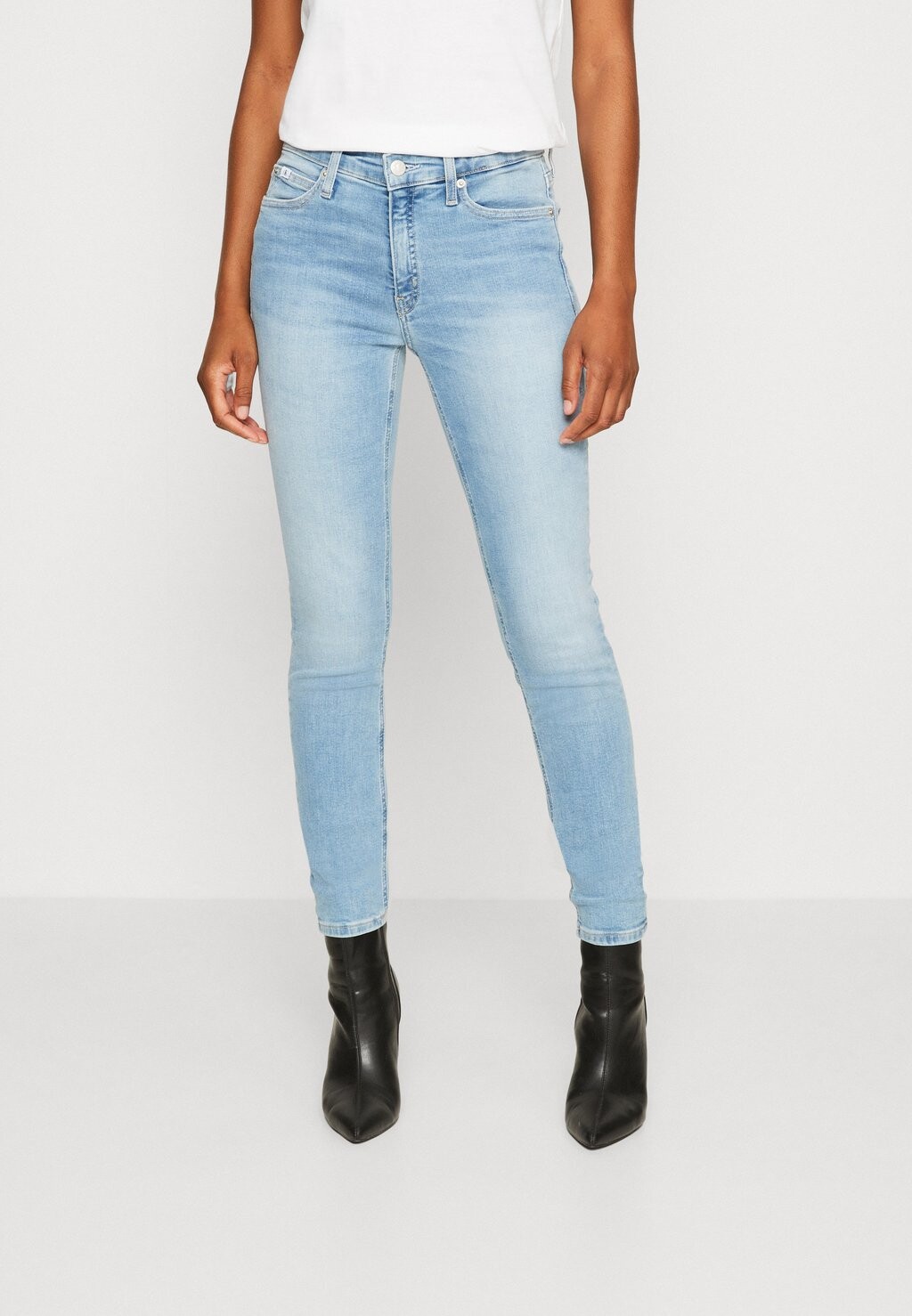 

Джинсы Skinny Fit Calvin Klein Jeans
