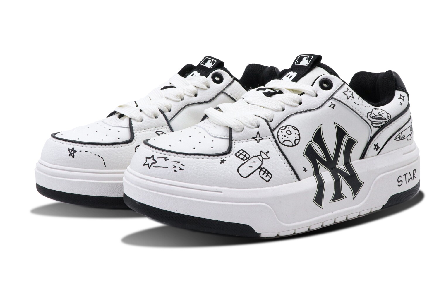Кроссовки MLB Chunky Liner Skateboarding Shoes Unisex Low-top Black&White, белый — фото 2
