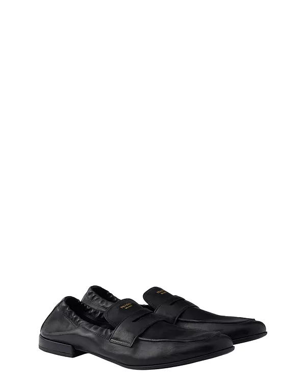 Женские лоферы Shuffle из состаренной кожи Prada, черный