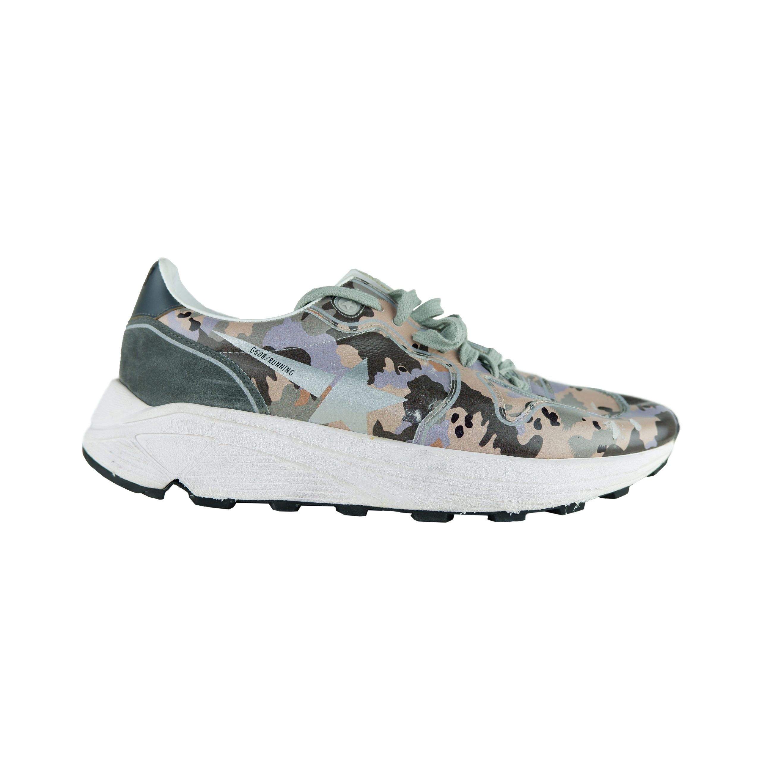 

Серые кожаные мужские кроссовки Golden Goose