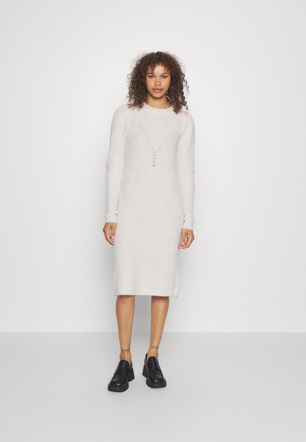 

Платье Point ONLY Tall ONLCYRUS BUTTON DRESS, цвет pumice stone