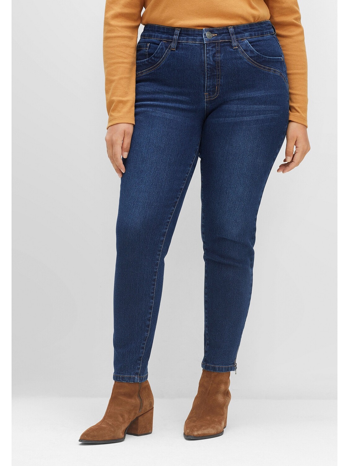 

Джинсы sheego 7/8, цвет dark blue Denim