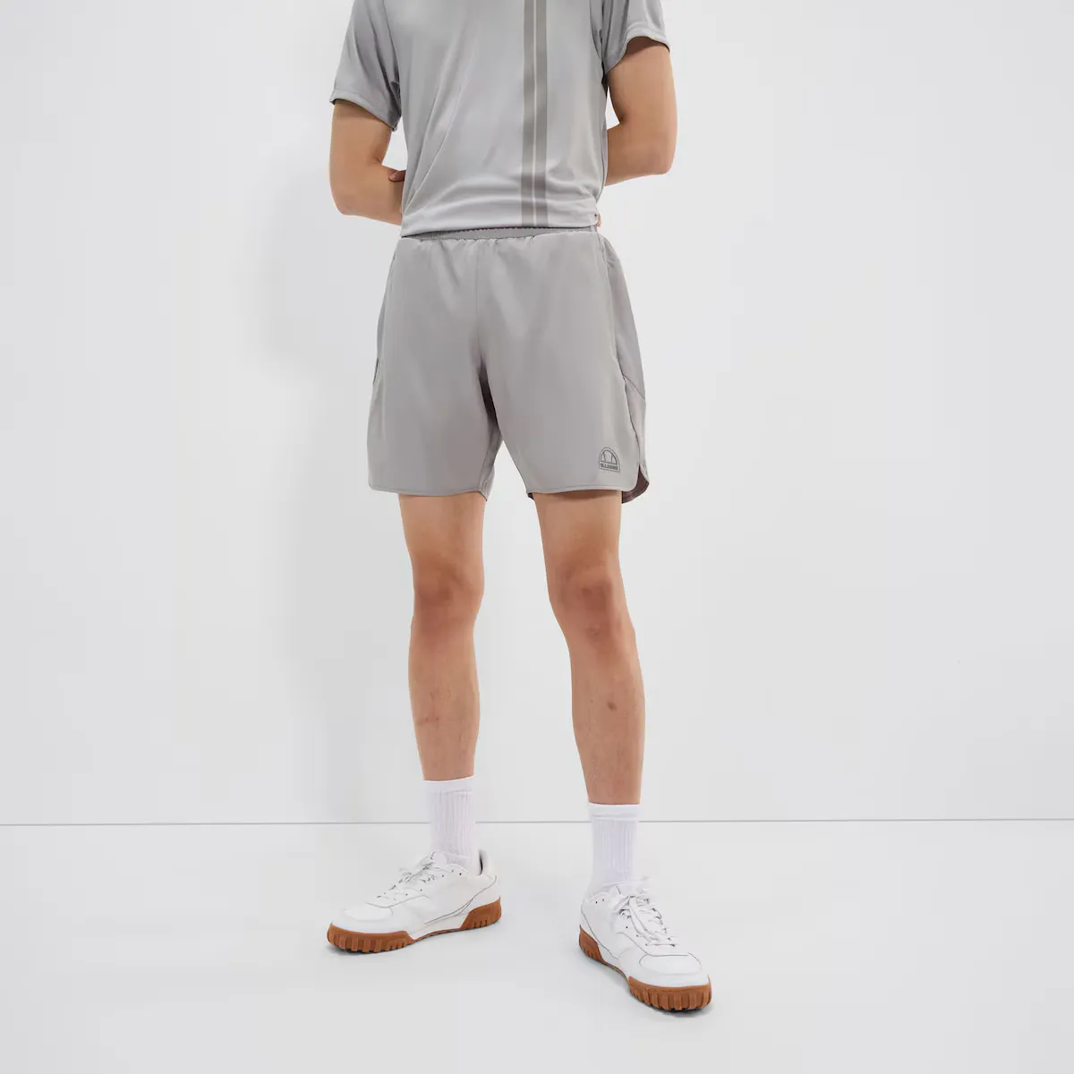 

Шорты мужские Sortiva 7 дюймов Ellesse, серый