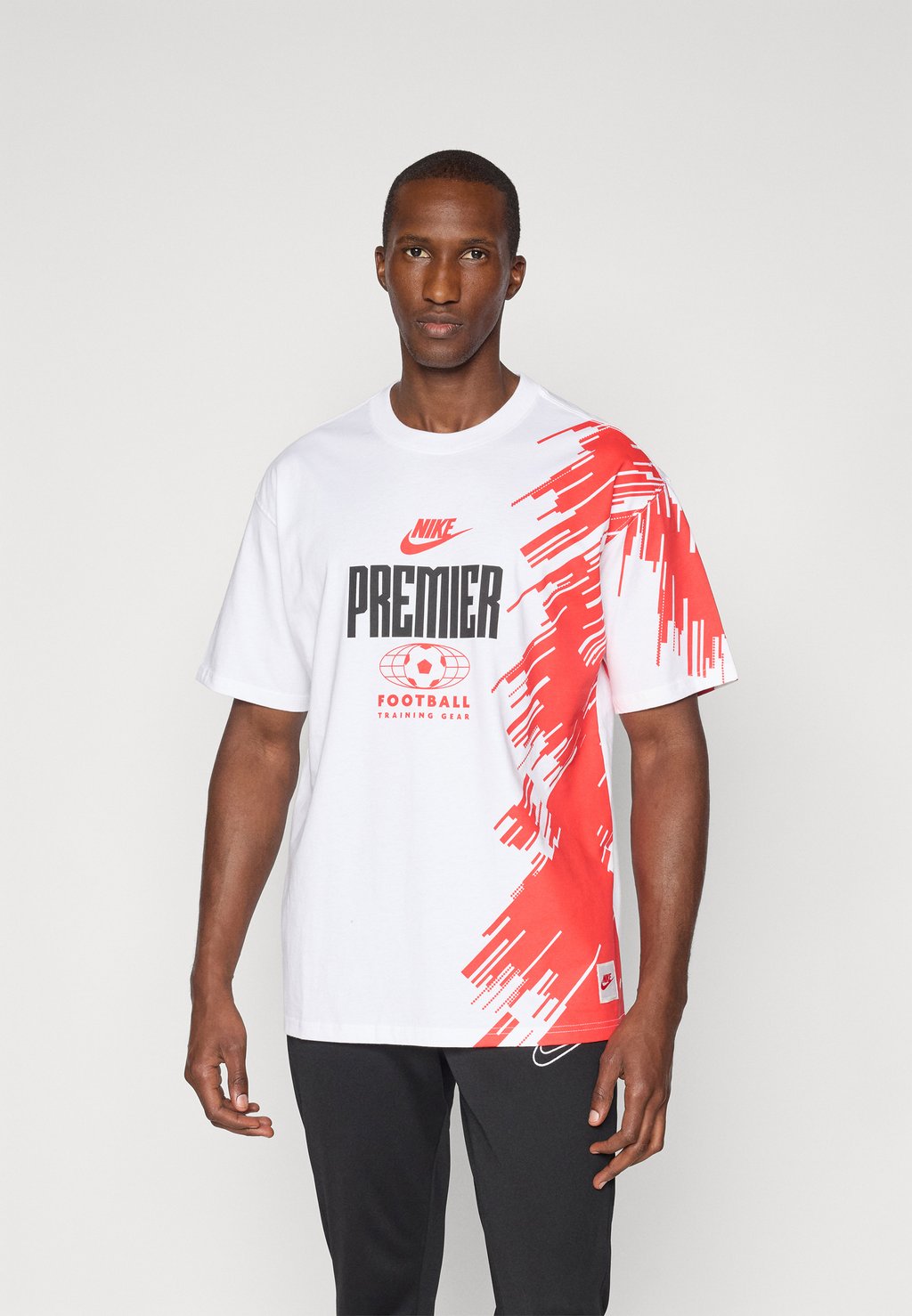 

Футболка с принтом TEE Nike Performance, белый
