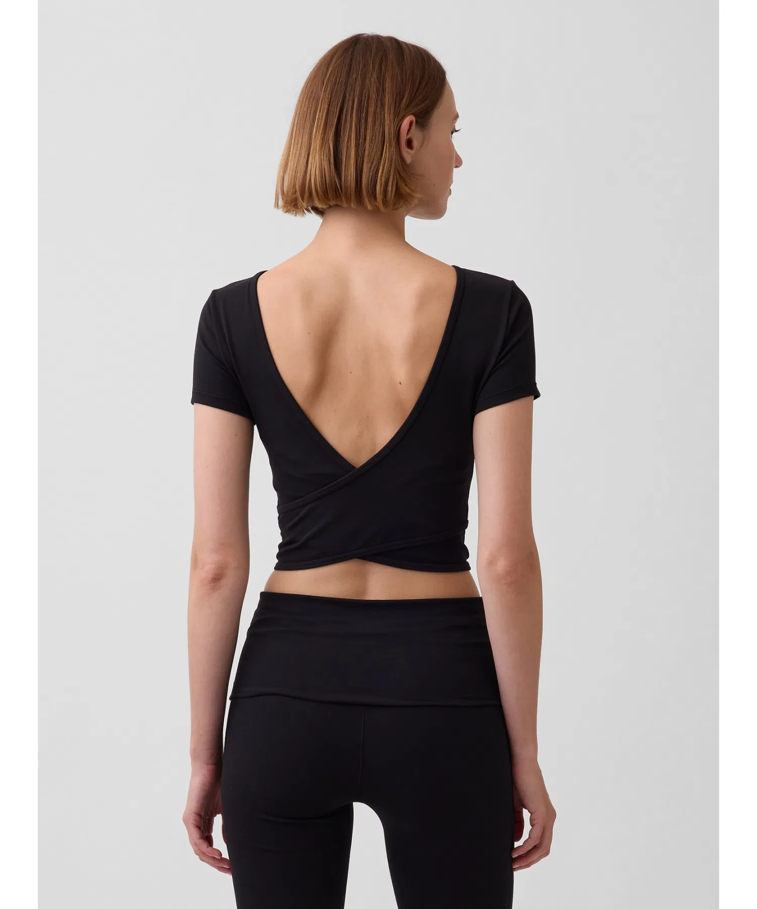 Женская футболка GAP GapFit с коротким рукавом