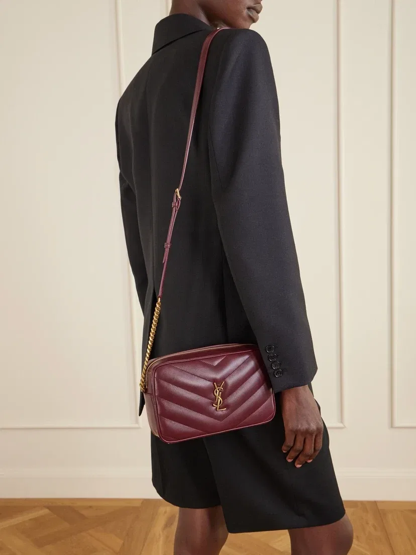 Сумка на плечо Loulou из стеганой фактурной кожи SAINT LAURENT, бордовый — фото 3