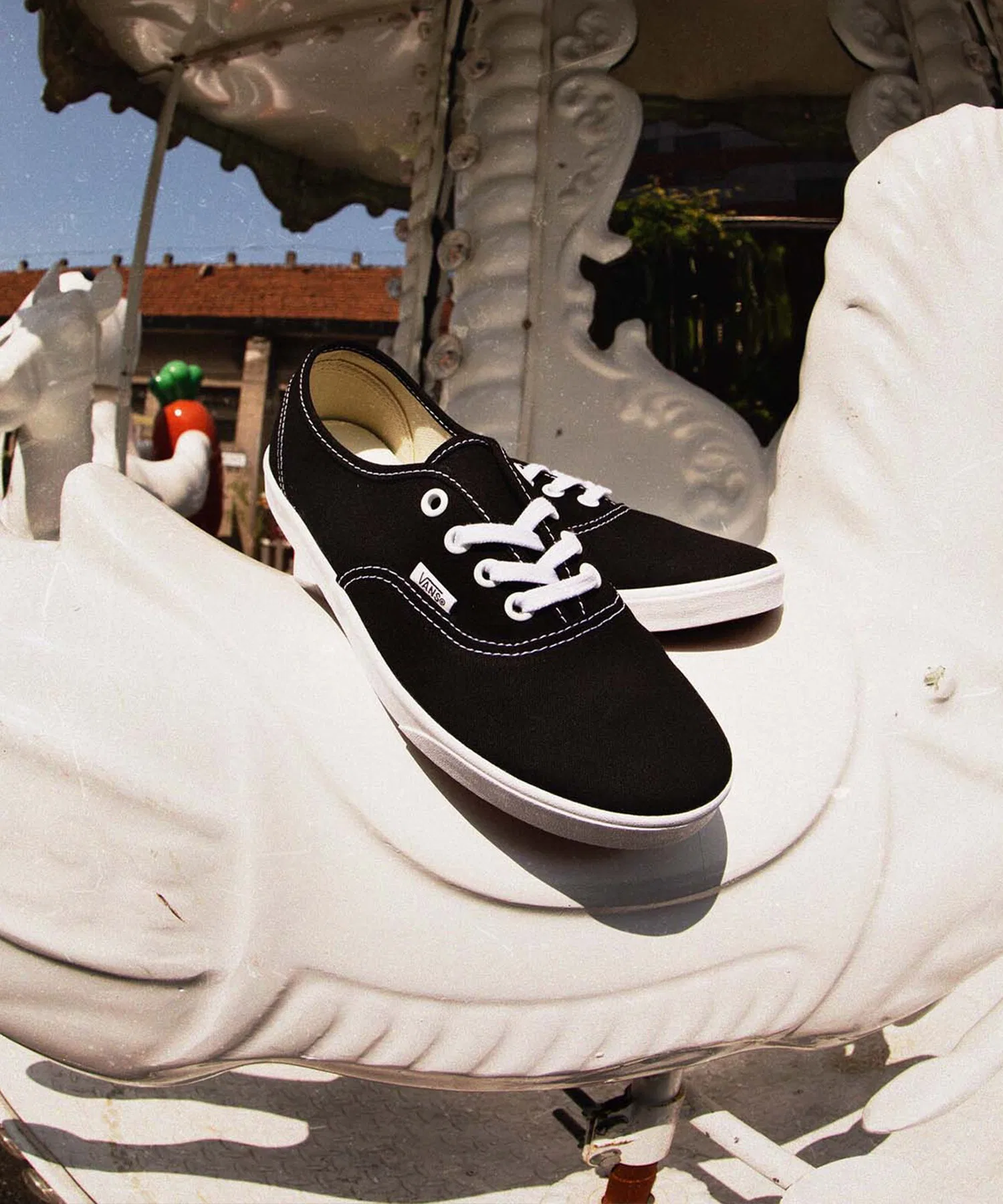 Унисекс кроссовки VANS Authentic Lo Pro чёрно-белые — фото 4