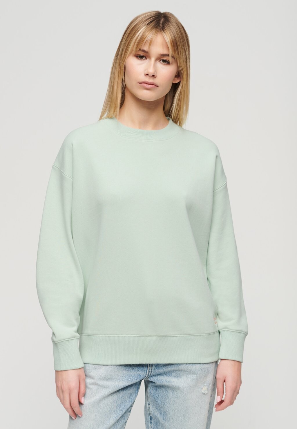 

Толстовка ESSENTIAL LOGO Superdry, цвет surf spray green