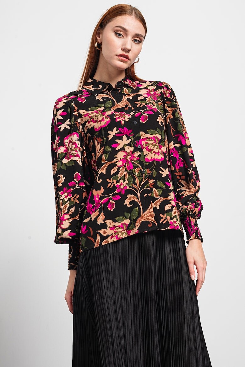 

Рубашка с цветочным принтом и острым воротником Vila, зеленый