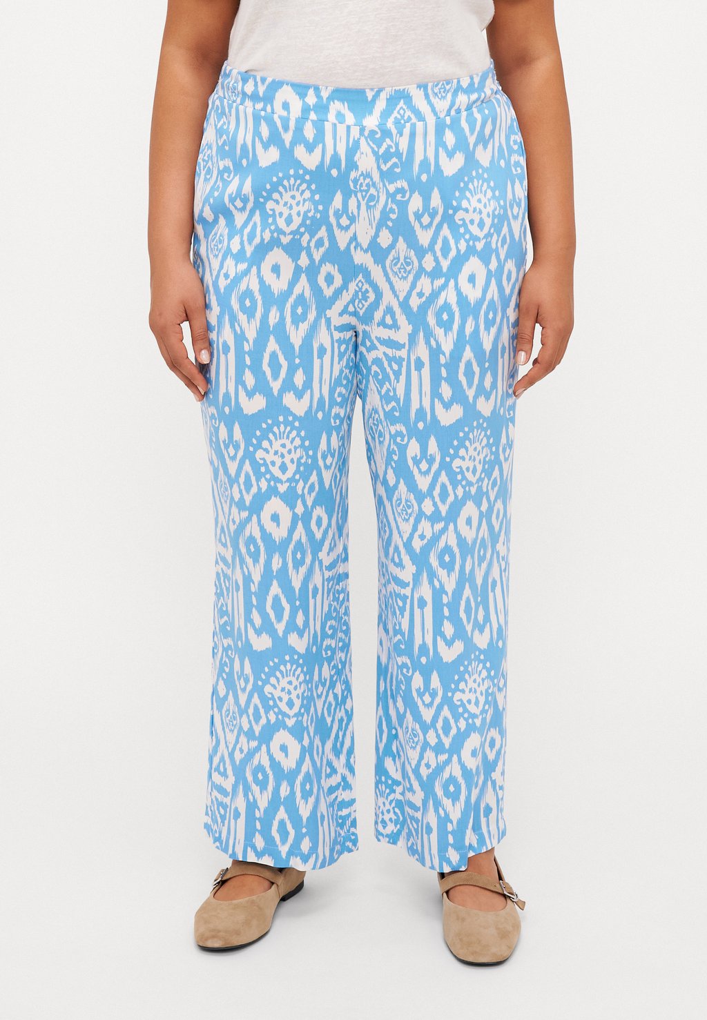

Брюки CARMARRAKESH LIFE CULOTTE PANTS ONLY Carmakoma, синий