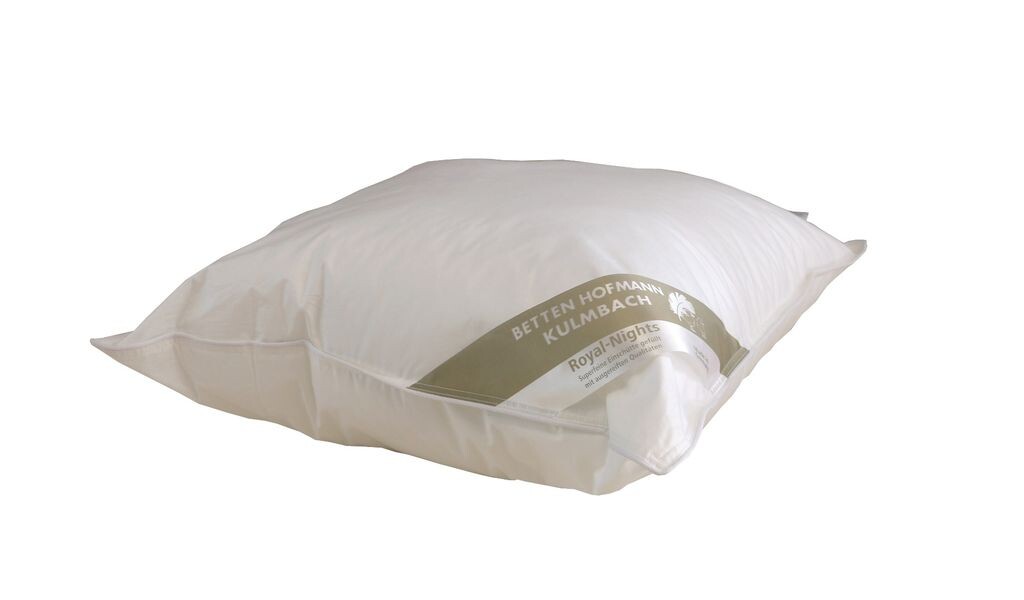 

Очень объемная пуховая подушка очень твердая 65х65, наполнитель 1300г Betten Hofmann