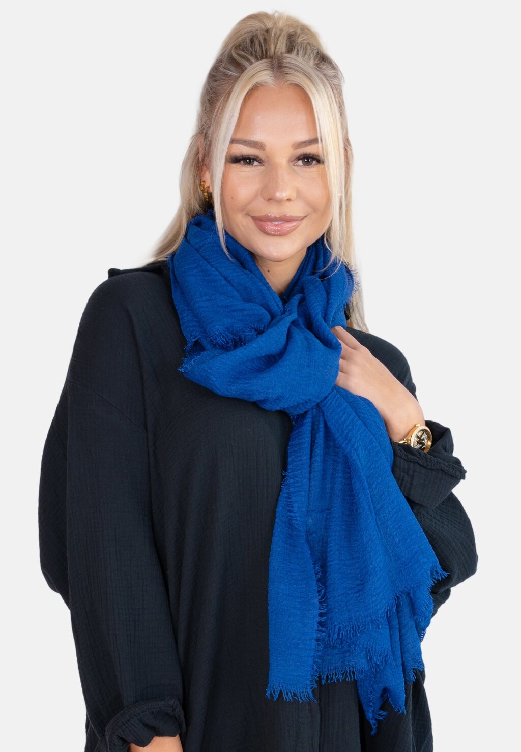 

Шарф ISABELLA Seasons Of April, цвет royalblau
