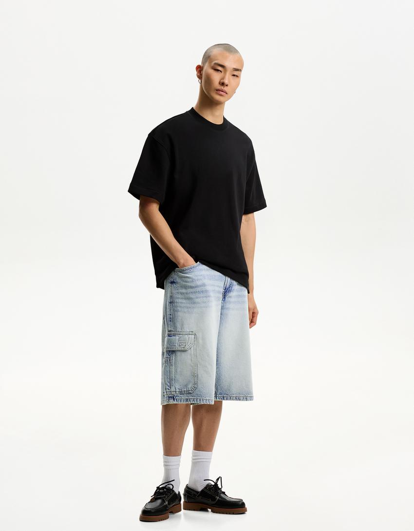 

Мешковатые шорты-бермуды карго Bershka, голубой
