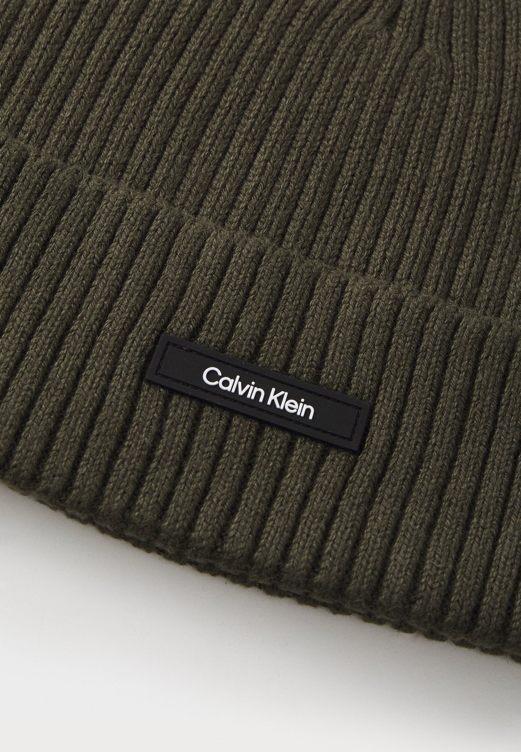 

Шапка CLASSIC BEANIE UNISEX Calvin Klein, зеленый