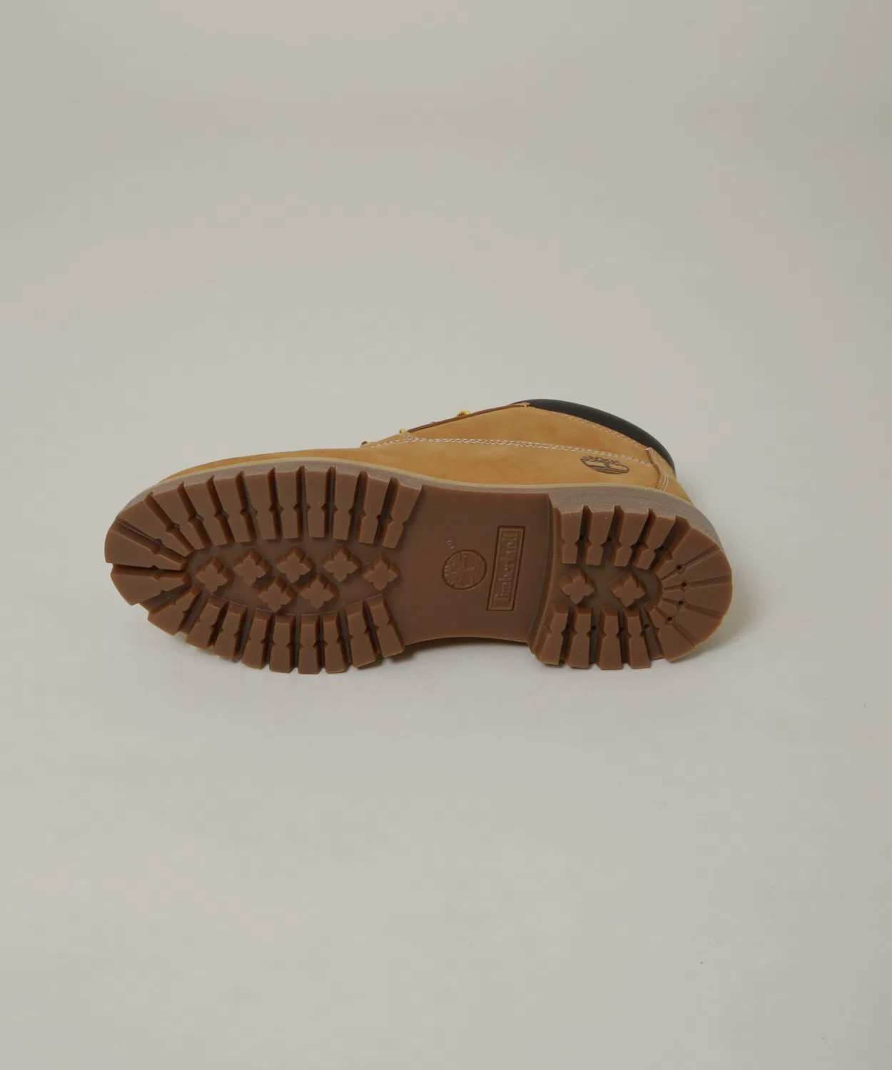 Ботинки Timberland Nelson Premium Chukka WP на шнуровке, нубук, キャメл — фото 4