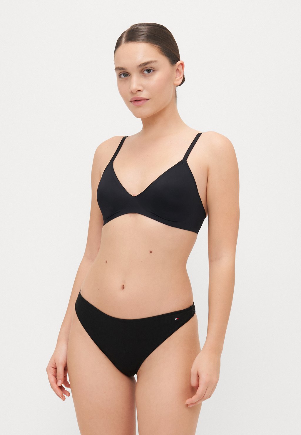 

Стринги FLAG DIPPED THONG 3 PACK Tommy Hilfiger, мультиколор