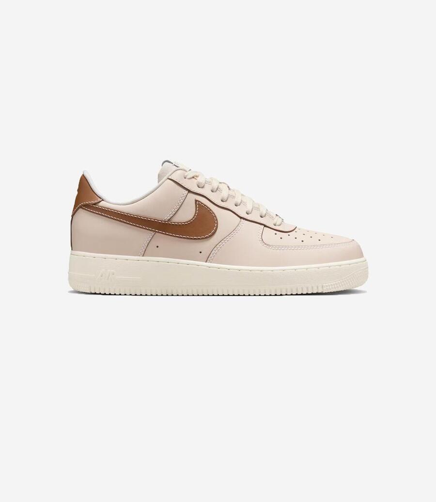 

Кроссовки Nike Air Force 1 '07 Pearl White Pale Ivory Sail Light British Tan