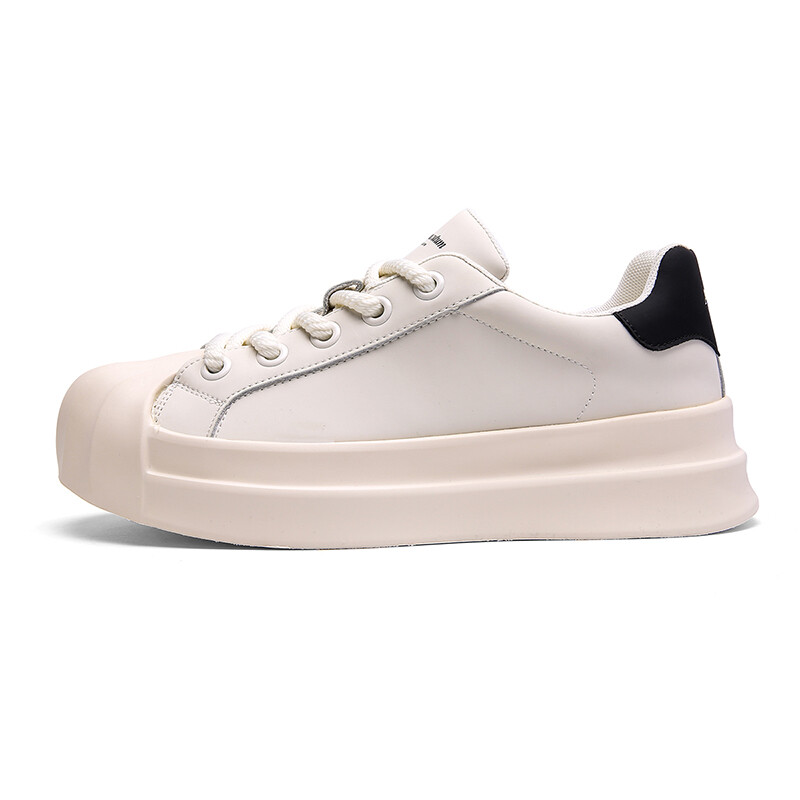 

Кроссовки для образа жизни Женские низкие Aquascutum, черный