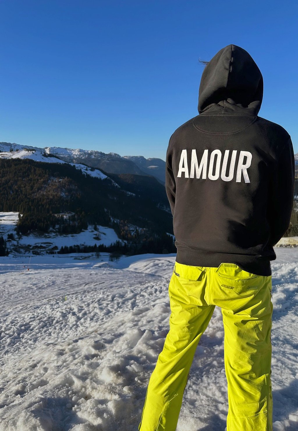 

Толстовка AMOUR TEXT BACK EMBROIDERY UNISEX - Hoodie Mira Paris, черный