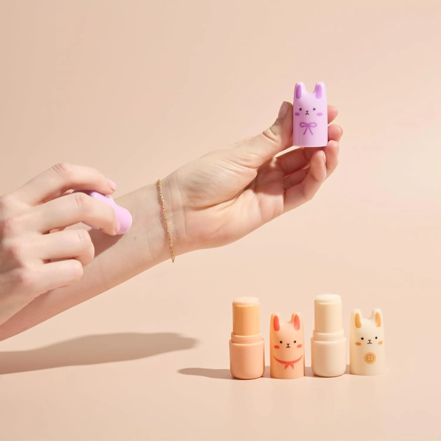 Блеск для губ TONYMOLY Petit Bunny, набор из 6 шт., с витамином Е, увлажняющий, розовый — фото 4