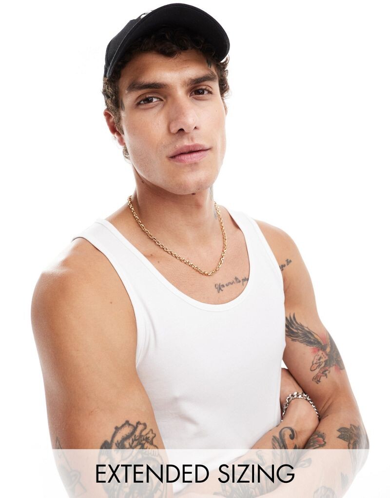

Белый облегающий жилет ASOS DESIGN