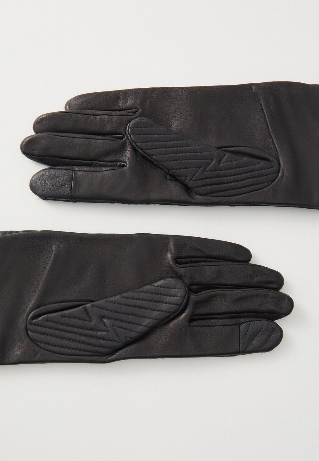 

Перчатки OUT OF HAND Zadig & Voltaire, черный