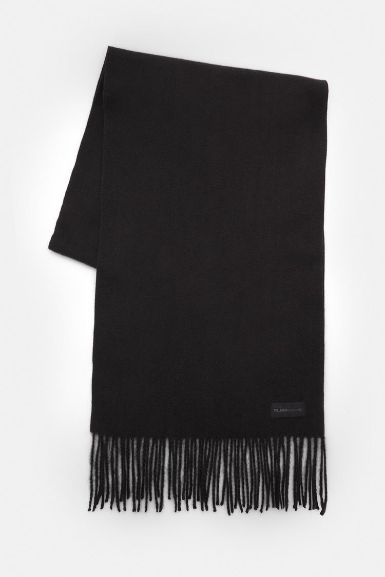 

Мягкий шарф с бахромой Pull And Bear, черный