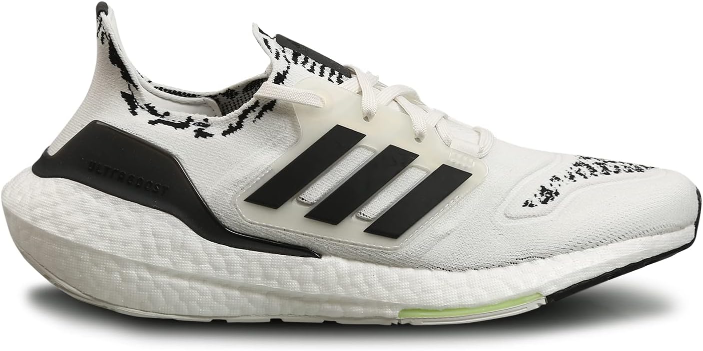 Мужские беговые кроссовки adidas Ultraboost 22, черный — фото 4
