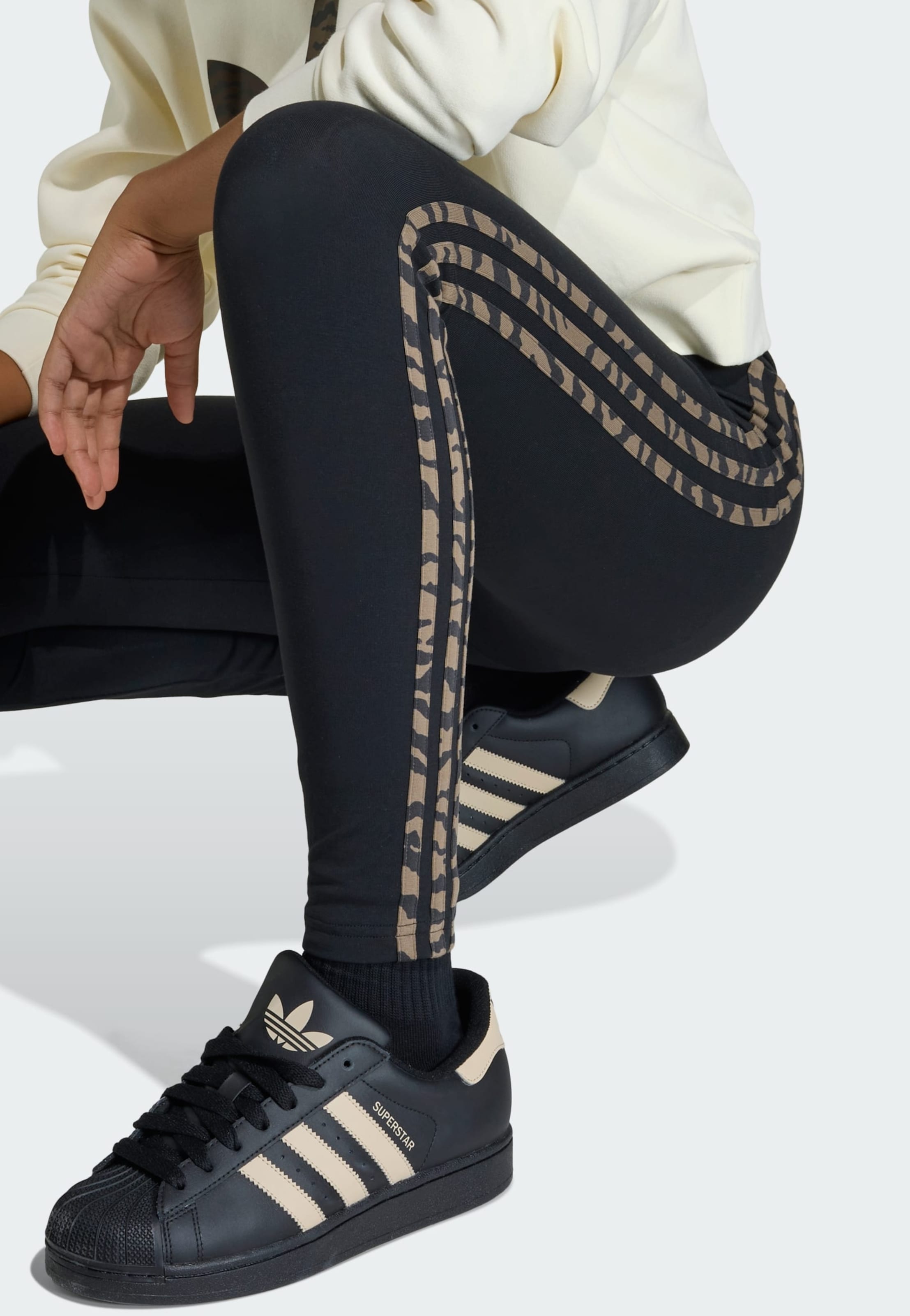 Adidas Originals Скинни-легинсы в черном цвете — фото 4