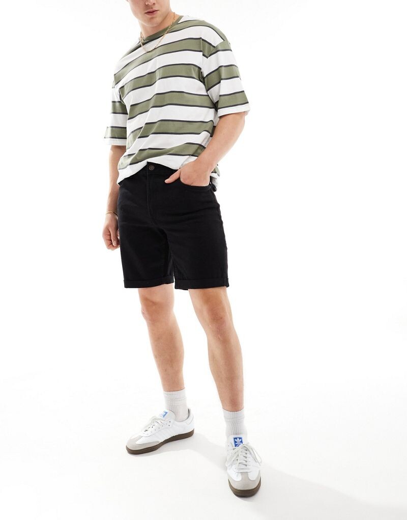 

Черные джинсовые шорты Bershka